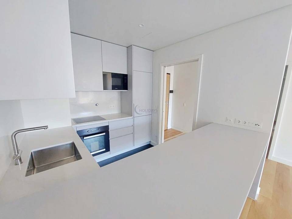 Apartamento T2 para Venda em Quarteira Foto 7