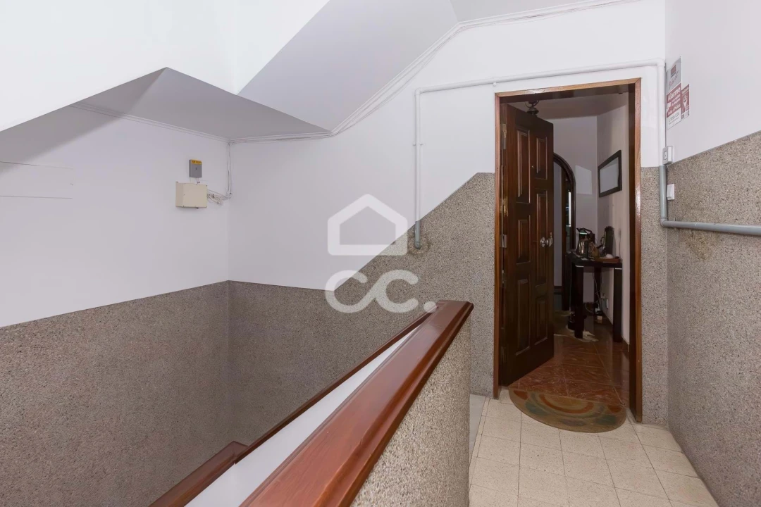 Apartamento T3 para Venda em Santa Maria, São Pedro e Matacães Foto 13