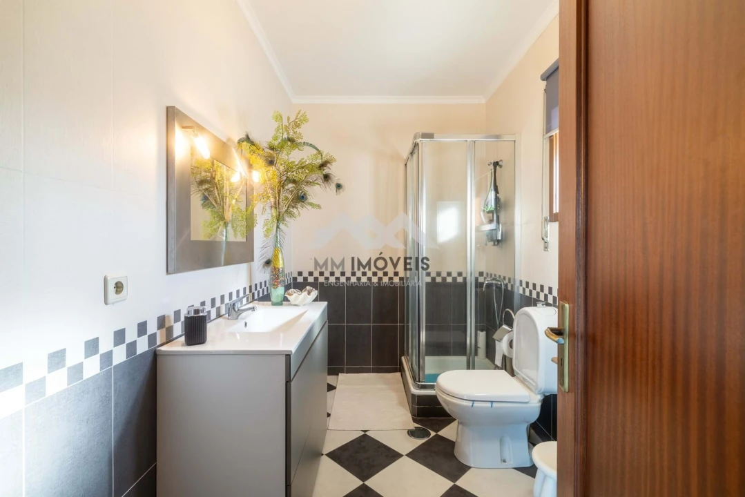 Moradia T3 para Venda em Paço de Sousa Foto 18