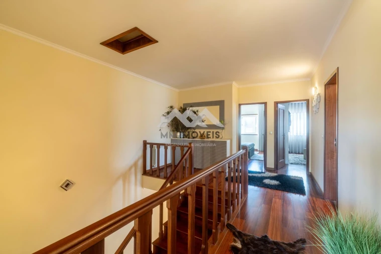 Moradia T3 para Venda em Paço de Sousa Foto 27