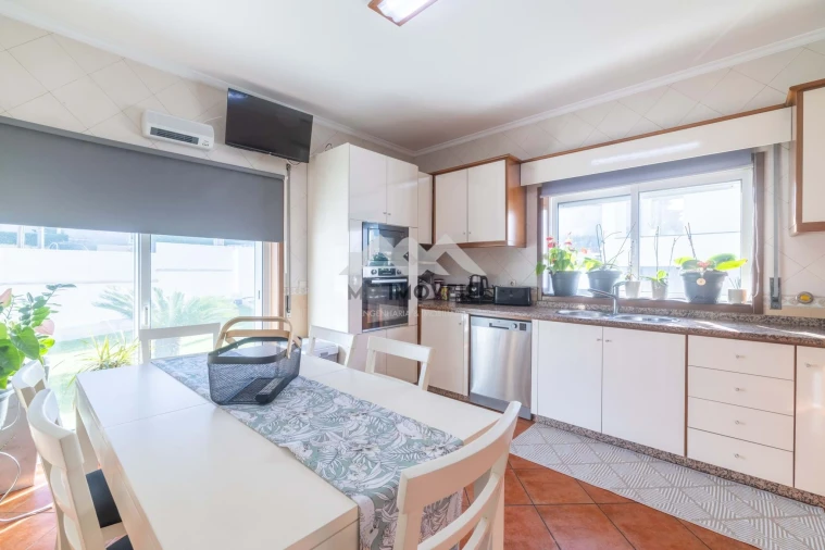 Moradia T3 para Venda em Paço de Sousa Foto 51