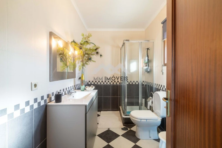 Moradia T3 para Venda em Paço de Sousa Foto 18