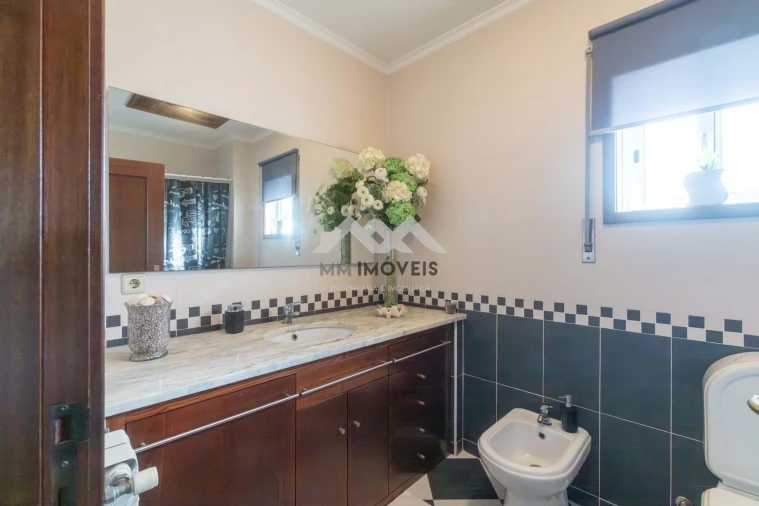 Moradia T3 para Venda em Paço de Sousa Foto 12