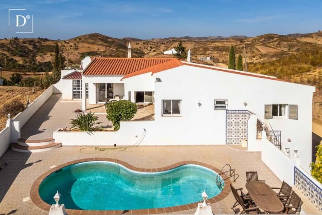 Moradia T3 para Venda em Conceição e Cabanas de Tavira Foto 1