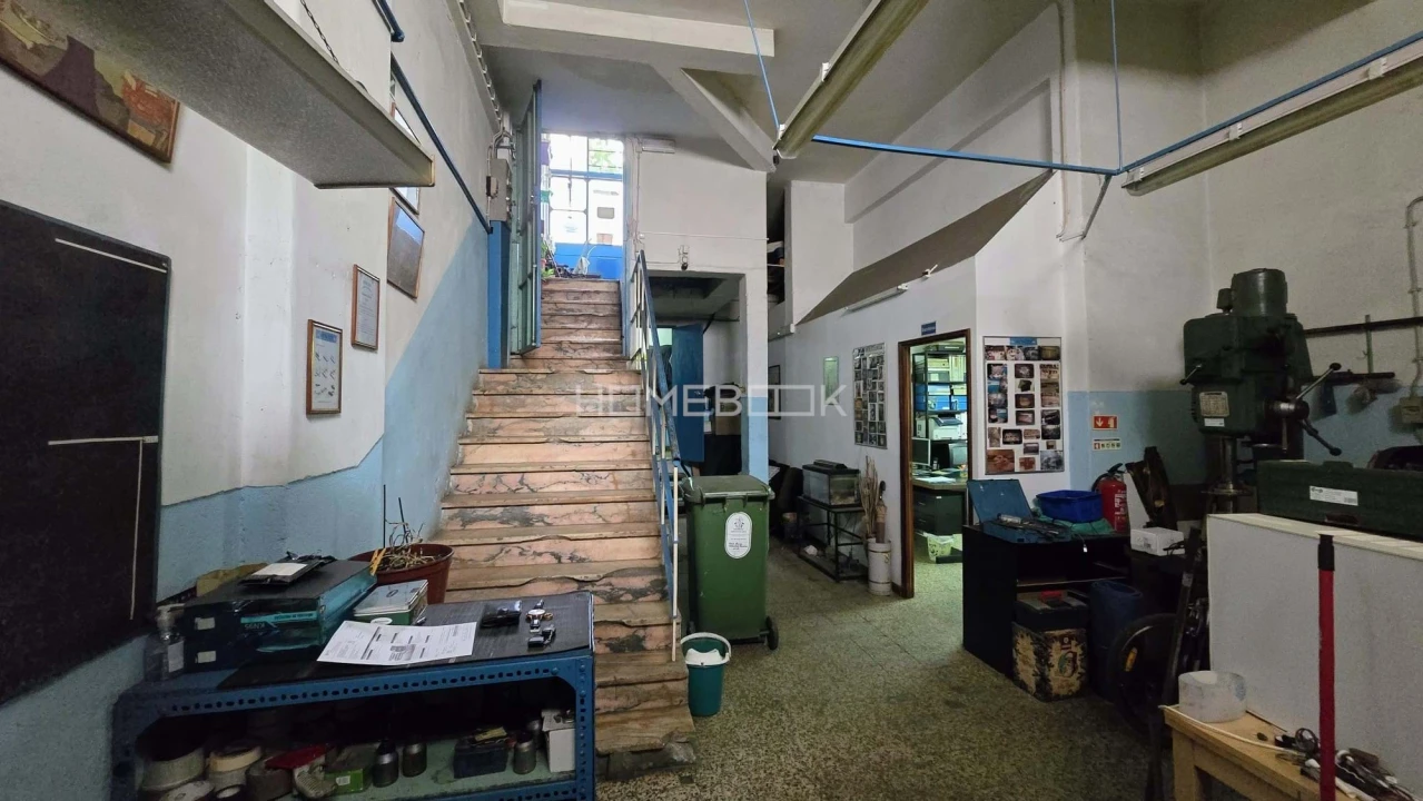 Armazém para Venda em Beato Foto 9