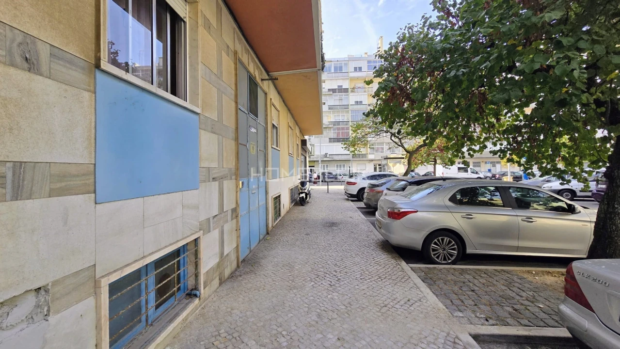 Armazém para Venda em Beato Foto 1