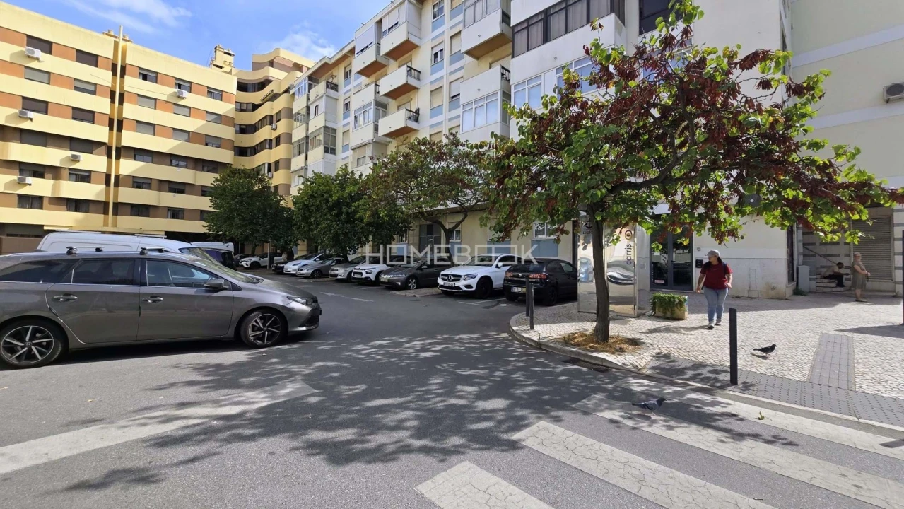 Armazém para Venda em Beato Foto 2