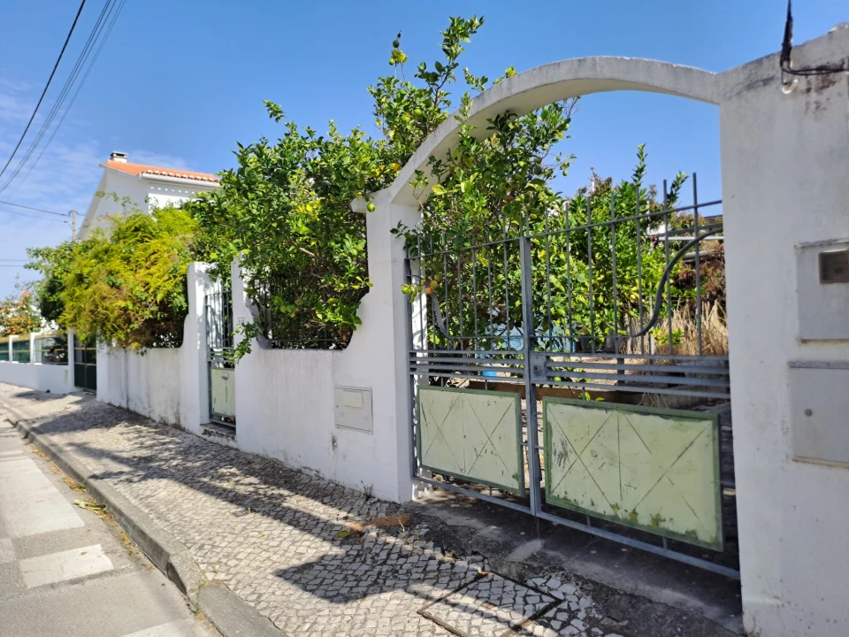 Terreno para Venda em Quinta do Conde Foto 3