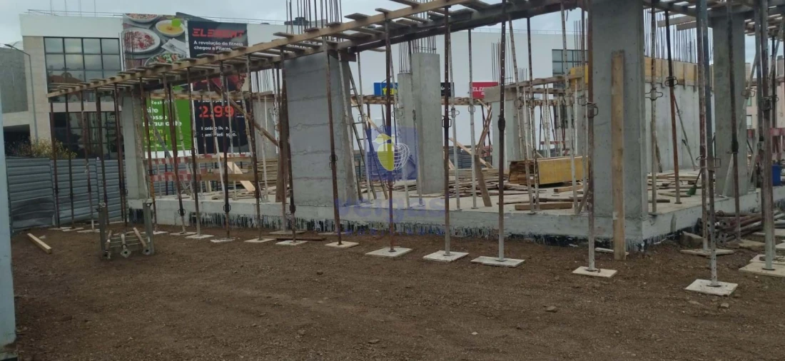 Apartamento T3 para Venda em Rio de Mouro Foto 11
