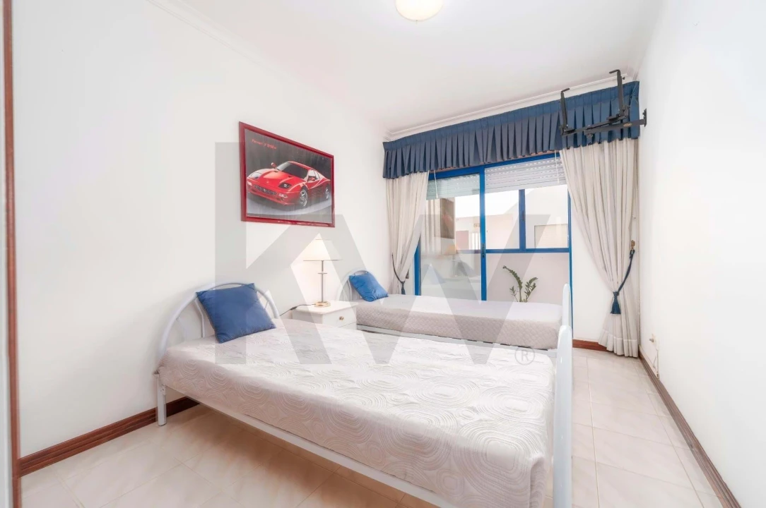 Apartamento T3 para Venda em Quarteira Foto 31