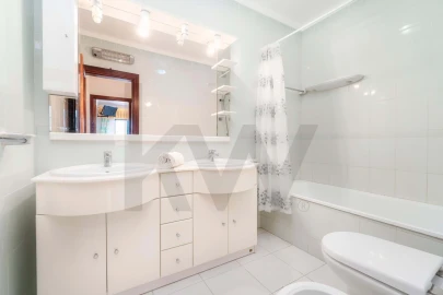 Apartamento T3 para Venda em Quarteira