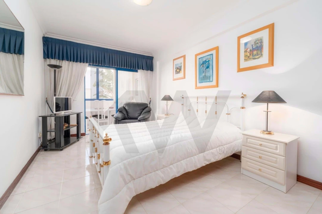 Apartamento T3 para Venda em Quarteira Foto 23