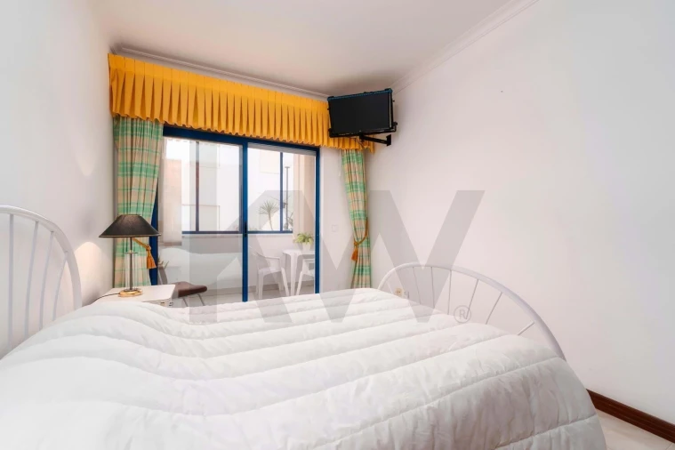 Apartamento T3 para Venda em Quarteira Foto 39