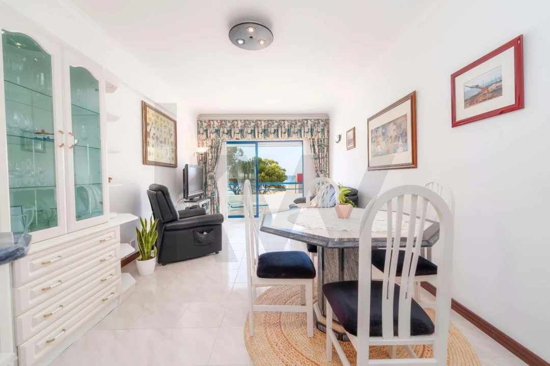 Apartamento T3 para Venda em Quarteira Foto 7