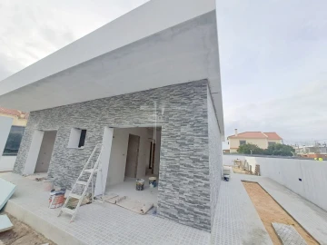 Moradia T3 para Venda em Fernao Ferro