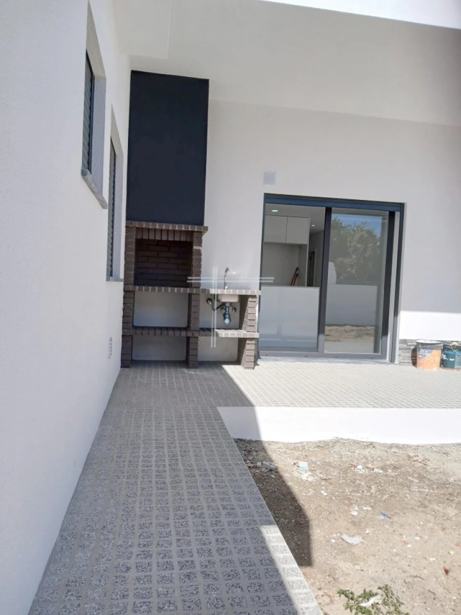 Moradia T3 para Venda em Fernao Ferro Foto 31