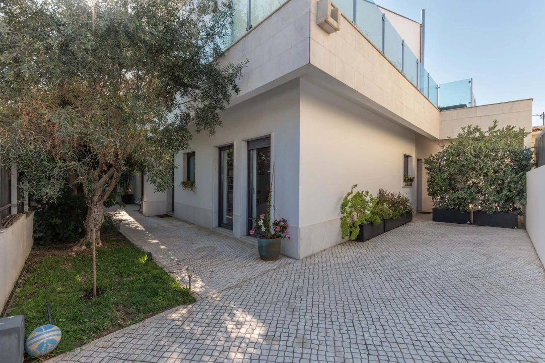 Moradia T5 para Venda em Charneca de Caparica e Sobreda Foto 32