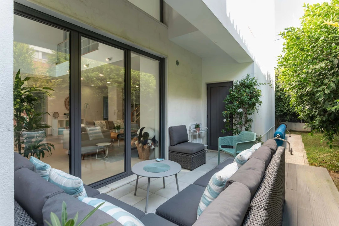 Moradia T5 para Venda em Charneca de Caparica e Sobreda Foto 37