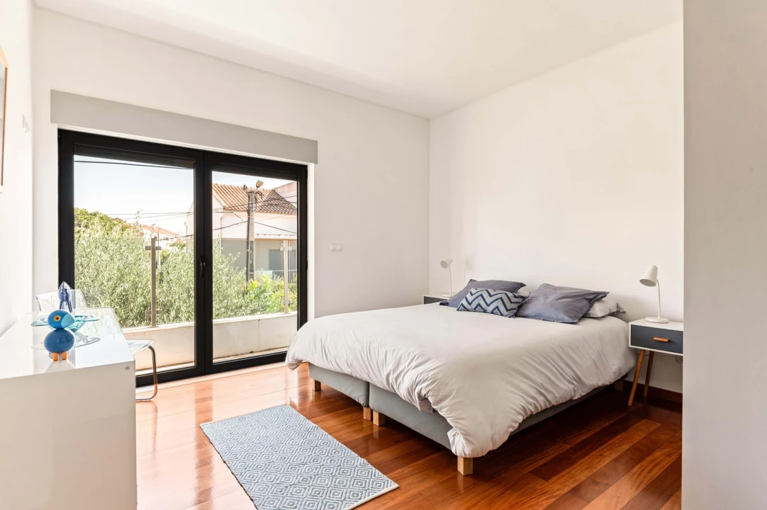 Moradia T5 para Venda em Charneca de Caparica e Sobreda Foto 27