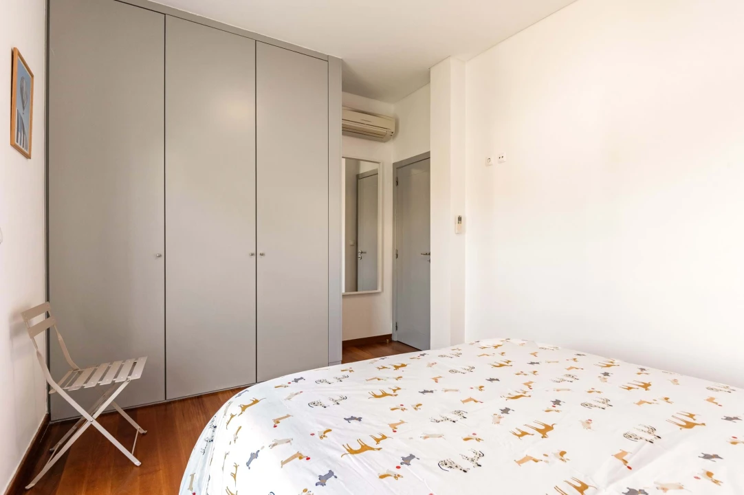 Moradia T5 para Venda em Charneca de Caparica e Sobreda Foto 31