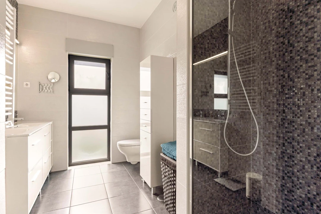 Moradia T5 para Venda em Charneca de Caparica e Sobreda Foto 29