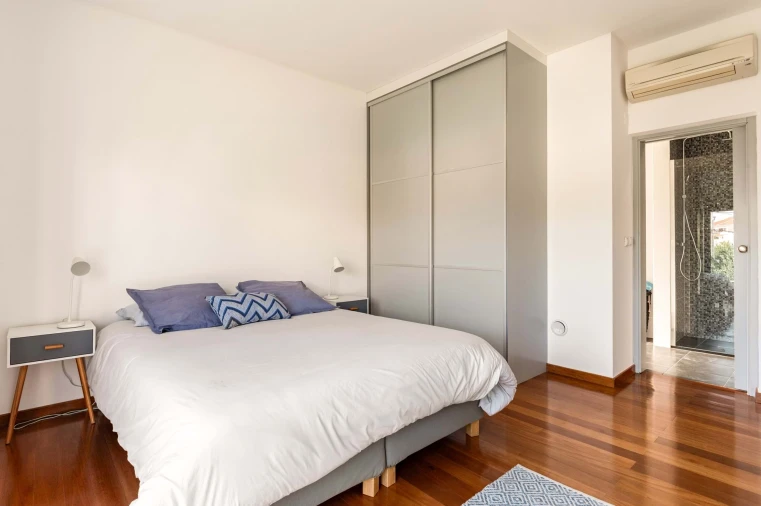 Moradia T5 para Venda em Charneca de Caparica e Sobreda Foto 28