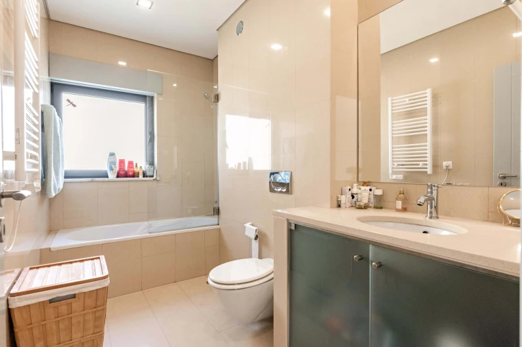 Moradia T5 para Venda em Charneca de Caparica e Sobreda Foto 26