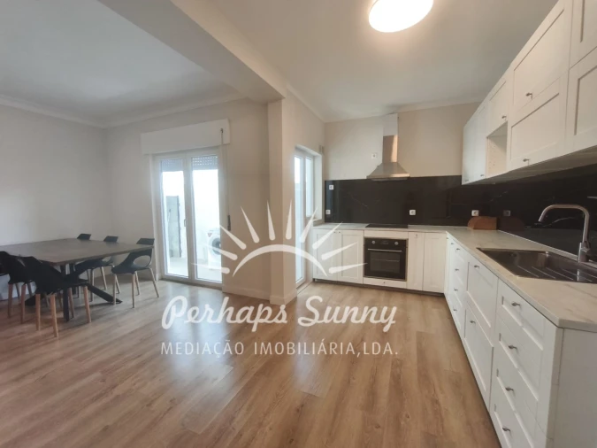 Moradia T4 para Venda em Grândola e Santa Margarida da Serra Foto 3