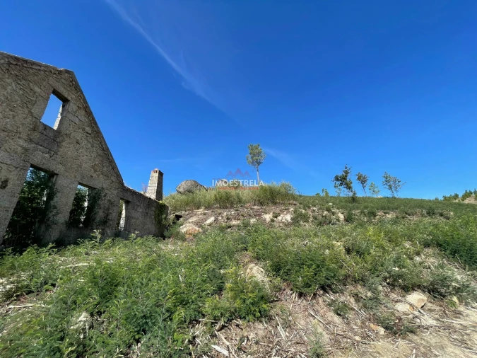 Terreno para Venda em Seia, São Romão e Lapa dos Dinheiros Foto 2