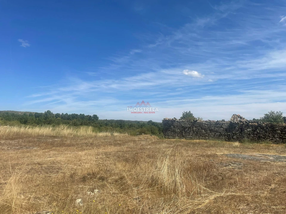 Quinta T4 para Venda em Agregação das Freguesias Sul de Pinhel Foto 2