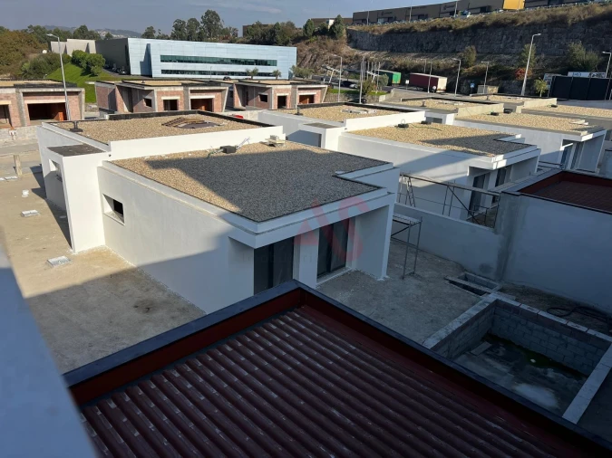 Moradia T3 para Venda em Silvares, Pias, Nogueira e Alvarenga Foto 17