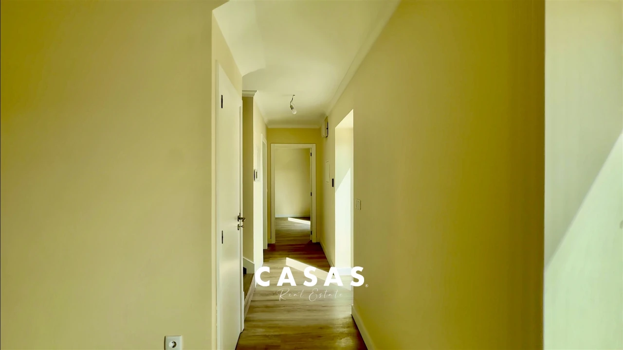 Moradia T3 para Venda em Quinta Grande Foto 4