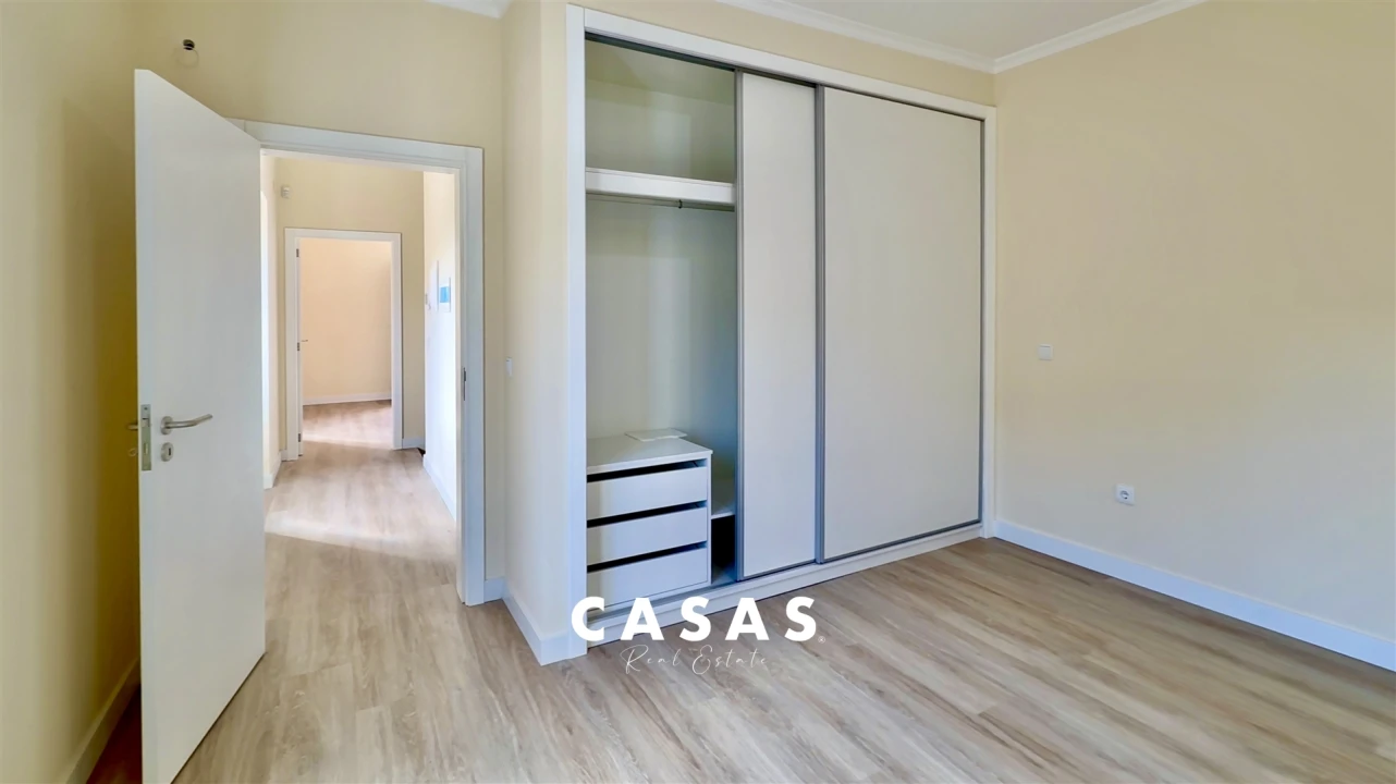 Moradia T3 para Venda em Quinta Grande Foto 13