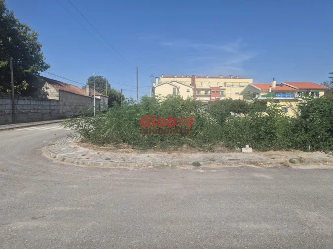 Terreno para Venda em Nelas