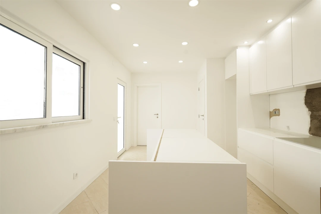 Moradia T3 para Venda em Estômbar e Parchal Foto 13