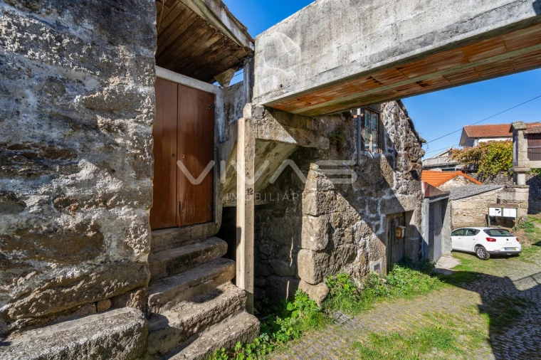 Moradia T4 para Venda em Venda Nova e Pondras Foto 31