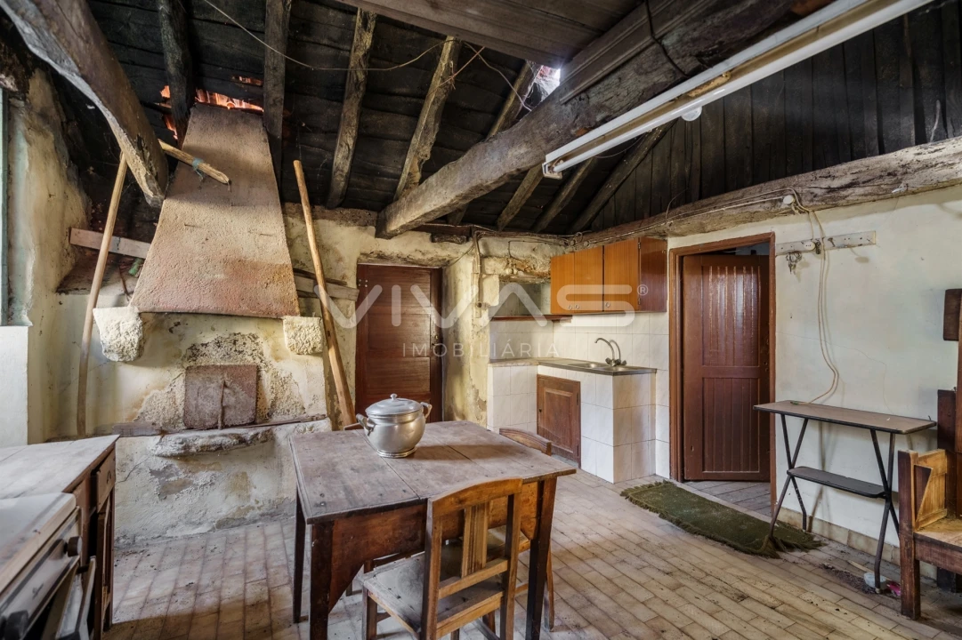 Moradia T4 para Venda em Venda Nova e Pondras Foto 15