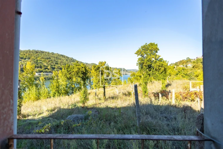 Moradia T7 para Venda em Santa Maria de Sardoura Foto 13