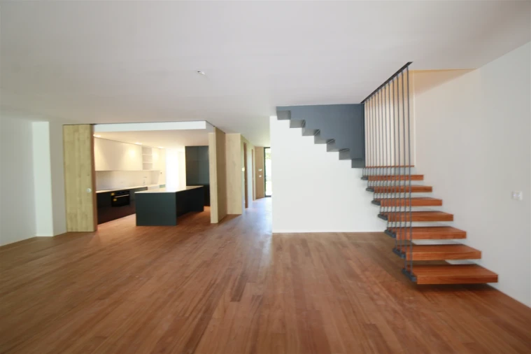 Moradia T4 para Arrendamento em Aldoar, Foz do Douro e Nevogilde Foto 14