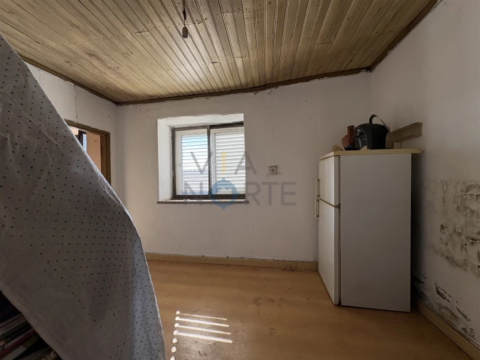 Moradia T2 para Venda em Alfandega da Fe Foto 8