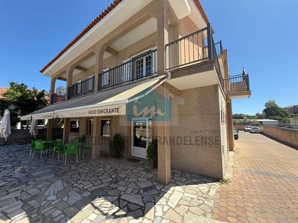 Moradia T4 para Venda em Mirandela Foto 2