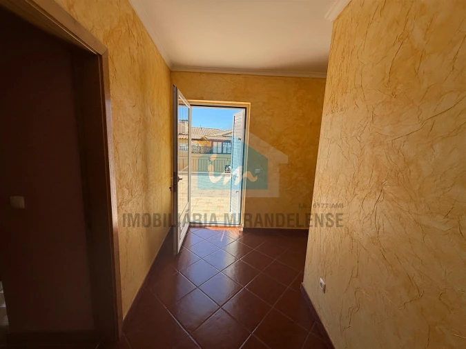 Moradia T4 para Venda em Mirandela Foto 22