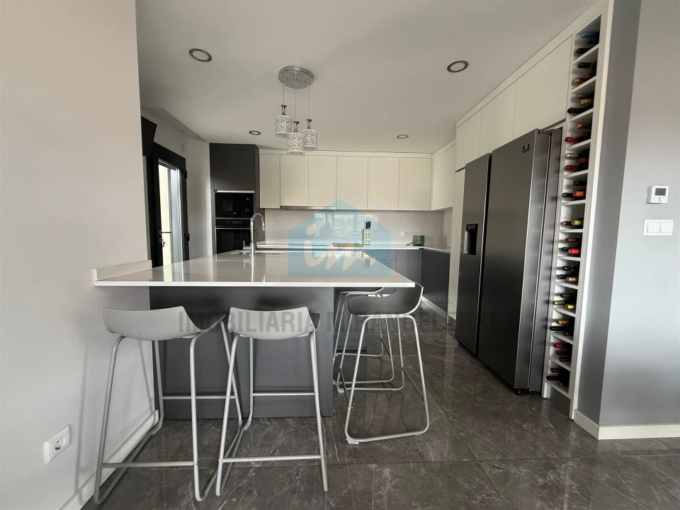 Moradia T4 para Venda em Mirandela Foto 7