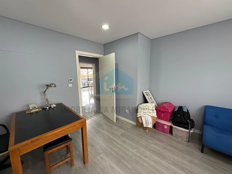 Moradia T4 para Venda em Mirandela Foto 12