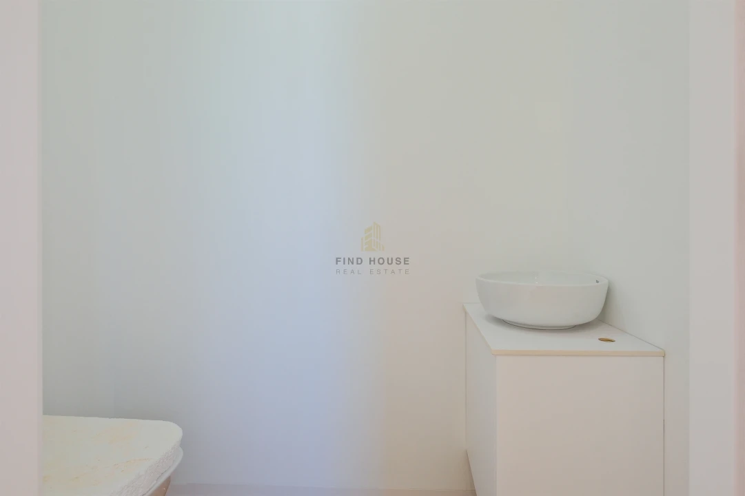 Moradia T4 para Venda em São Domingos de Rana Foto 14