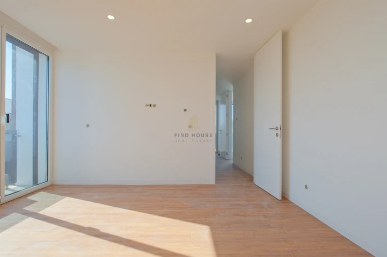 Moradia T4 para Venda em São Domingos de Rana Foto 21