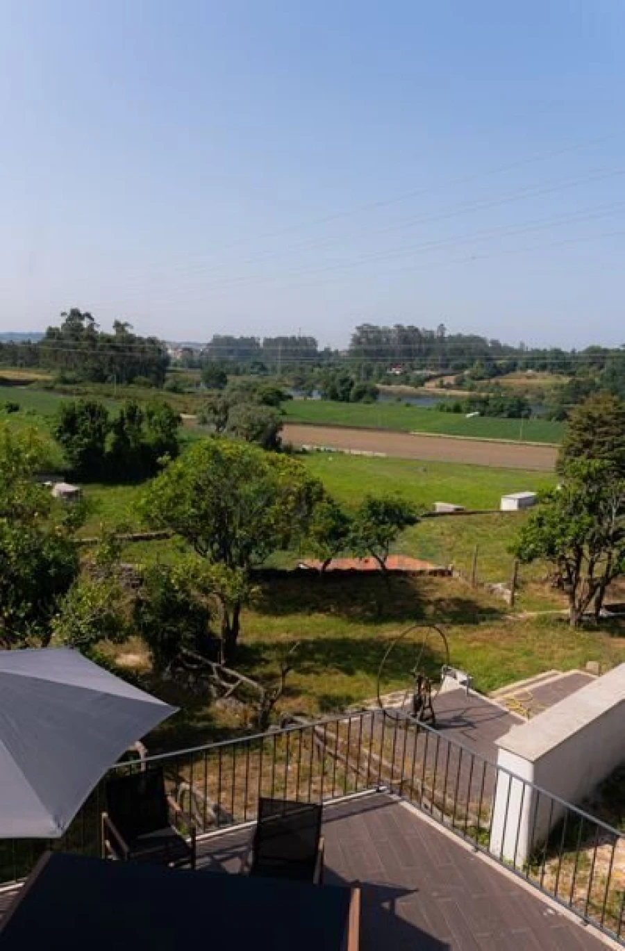 Moradia T3 para Arrendamento férias em Gemeses Foto 2