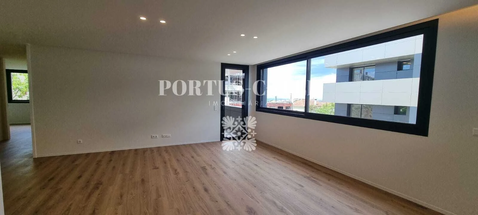 Apartamento T2 para Venda em Mafamude e Vilar do Paraíso Foto 6