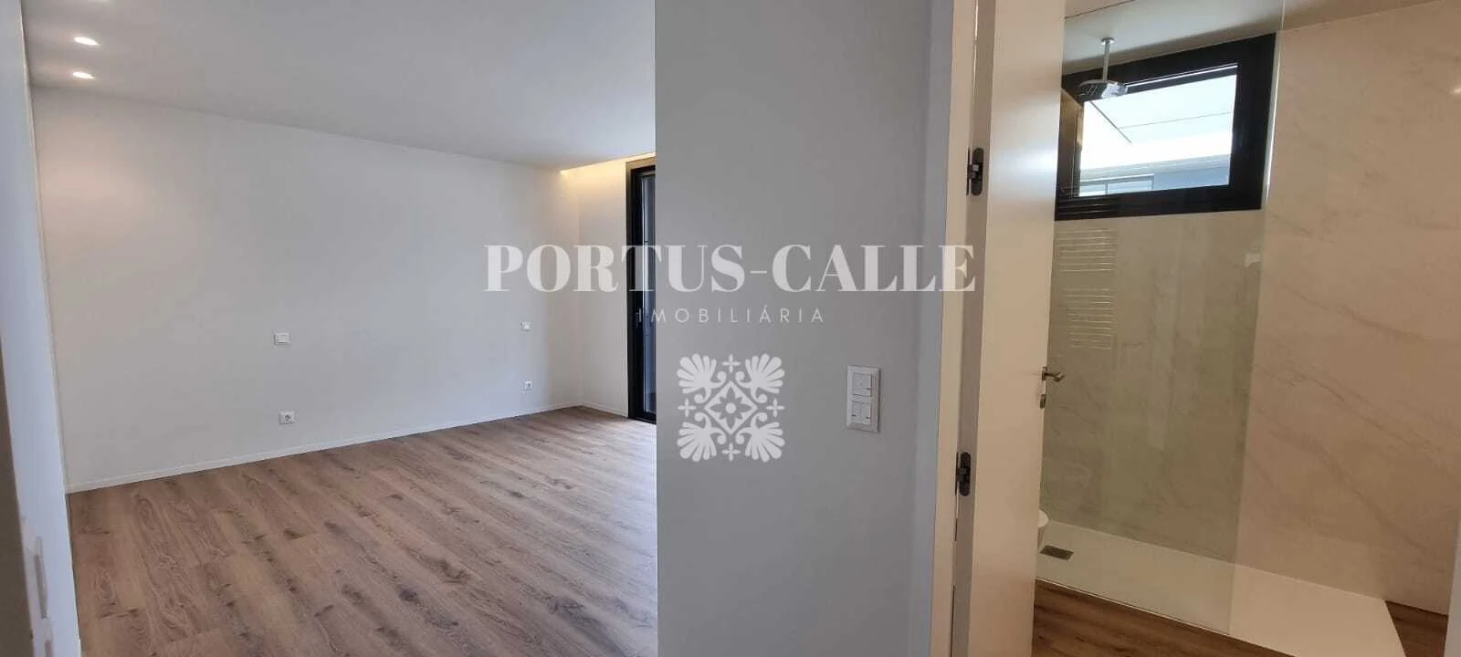 Apartamento T2 para Venda em Mafamude e Vilar do Paraíso Foto 4