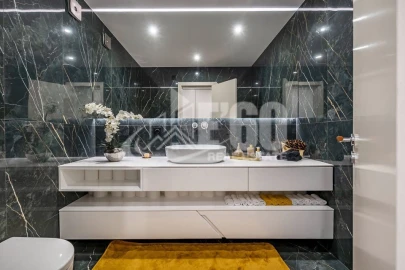 Apartamento T4 para Venda em Paranhos